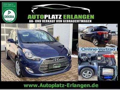 Gebraucht Hyundai i20 Space Plus 125 PS (91 kW) 2018 Blau Van / Kleinbus