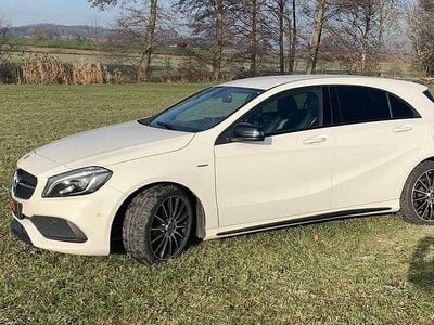 Usata Mercedes A180 AMG line 109 CV (80 kW) 2017 Bianco Berlina