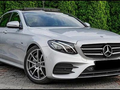 Mercedes E200