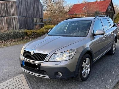 Gebraucht Skoda Octavia Scout 160 PS (117 kW) 2009 Kombi