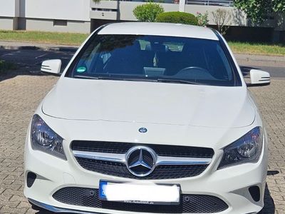 Mercedes CLA180 Shooting Brake