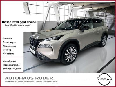 Gebraucht Nissan X-Trail 158 PS (116 kW) 2024 Champagne silver (metallic) SUV