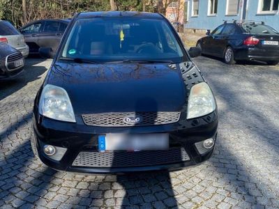 gebraucht Ford Fiesta 1,6 16V Sport Sport