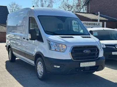Second-hand Ford Transit 131 CP (96 kW) 2021 Alb Monovolum