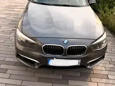 Gebraucht BMW 120 Advantage 184 PS (135 kW) 2016 Grau Kleinwagen