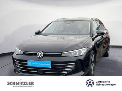 Grenadillschwarz metallic (metallic) Gebraucht 2025 VW Passat Elegance Kombi | 35.950 € (Superpreis)
