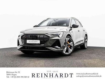 Gebraucht Audi e-tron Black Edition 300 kW (408 PS) 2022 Chronosgrau metallic SUV