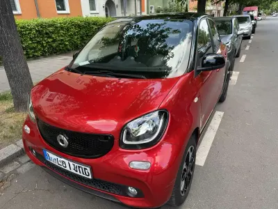 Gebraucht Smart ForFour Passion 90 PS (66 kW) 2015 Rot Kleinwagen