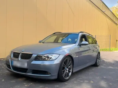 Gebraucht BMW 325 Sport Line 218 PS (160 kW) 2006 Andere farben Kombi