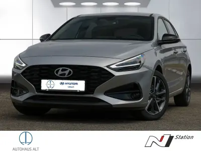 Gebraucht Hyundai i30 Advantage 140 PS (102 kW) 2025 Silber Limousine