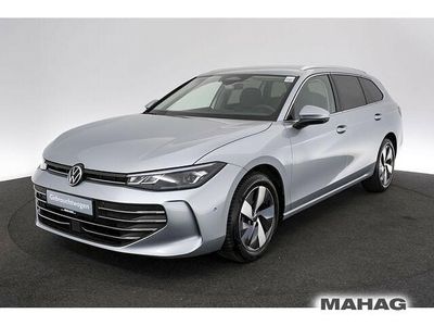 Gebraucht VW Passat Business 150 PS (110 kW) 2024 Oyster silver metallic Kombi