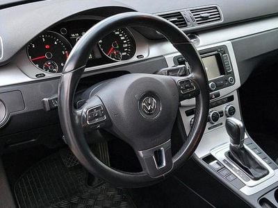 Gebraucht VW Passat 140 PS (102 kW) 2013 Rot Kombi