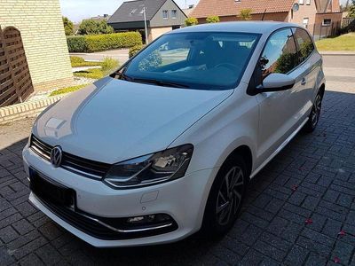 Gebraucht VW Polo Sound 75 PS (55 kW) 2017 Weiß Kleinwagen