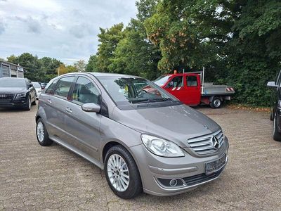 Mercedes B200
