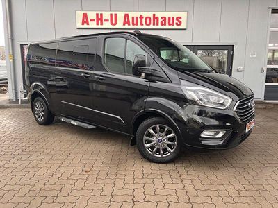 Second-hand Ford Tourneo Titanium X 185 CP (136 kW) 2021 Negru Monovolum