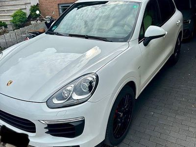 Gebraucht Porsche Cayenne Turbo 519 PS (381 kW) 2015 Weiß SUV