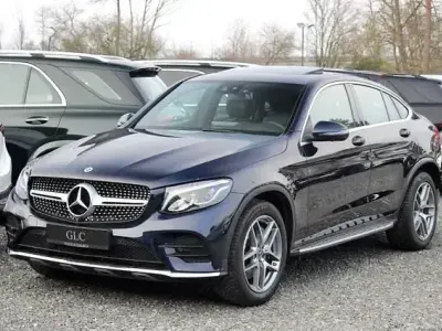 Używany Mercedes GLC250 AMG 211 KM (155 kW) 2018 Niebieski Coupe