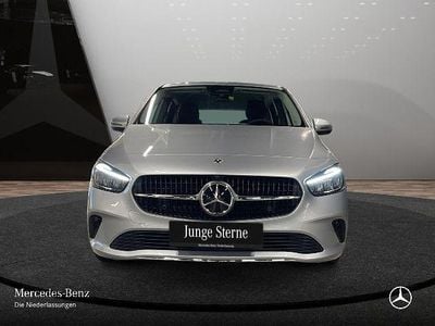 Usata Mercedes B200 Progressive 150 CV (110 kW) 2025 Argento Monovolume