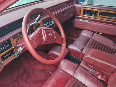 Weiß Gebraucht 1989 Cadillac Fleetwood Limousine | 6.999 €