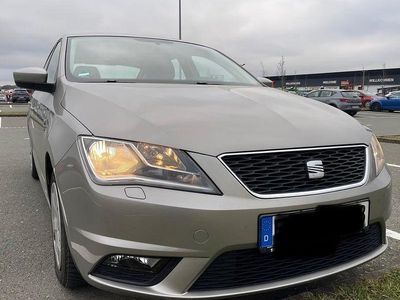 Beige Gebraucht 2013 Seat Toledo Ecomotive Limousine | 7.995 € (Fairer Preis)