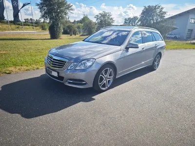 Gebraucht Mercedes E300 231 PS (169 kW) 2012 Silber Limousine