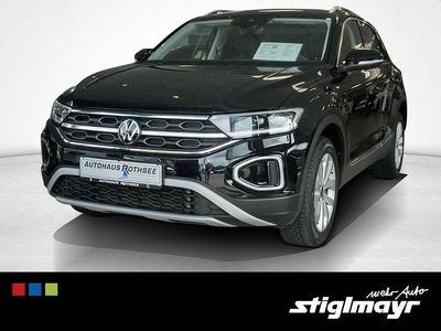 Gebraucht VW T-Roc Style 110 PS (80 kW) 2023 Deep black perleffekt SUV