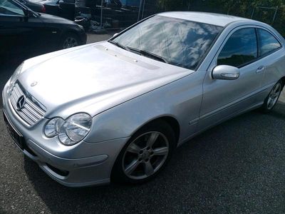 Mercedes C180