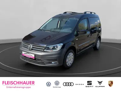 Gebraucht VW Caddy Trendline 102 PS (75 kW) 2018 Deep black perleffekt Van / Kleinbus