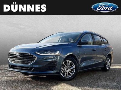Neu Ford Focus Titanium 155 PS (114 kW) 2025 Blau Kombi