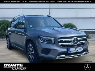 Gebraucht Mercedes GLB200 Progressive 163 PS (119 kW) 2020 Grau SUV