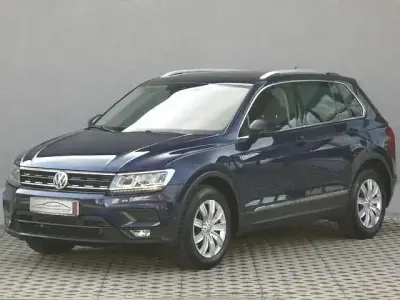 Gebraucht VW Tiguan IQ Drive 150 PS (110 kW) 2020 Atlantic blue (metallic) SUV