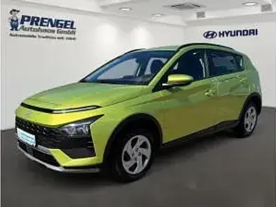 Neu Hyundai Bayon Select 101 PS (74 kW) 2025 Grün SUV