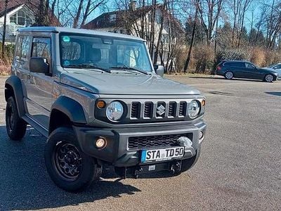 Gebraucht Suzuki Jimny Comfort 102 PS (75 kW) 2023 Grau SUV