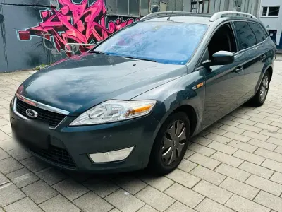 Gebraucht Ford Mondeo 236 PS (173 kW) 2008 Andere farben Kombi