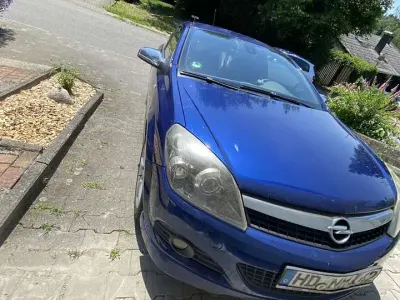 Gebraucht Opel Astra 147 PS (108 kW) 2007 Coupé
