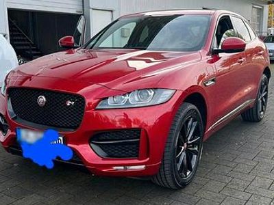Gebraucht Jaguar F-Pace 180 PS (132 kW) 2017 Rot SUV