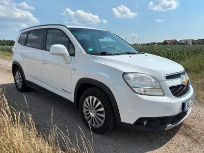 Gebraucht Chevrolet Orlando LT 163 PS (119 kW) 2012 Weiß Van / Kleinbus