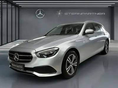 Gebraucht Mercedes E220 Avantgarde 200 PS (147 kW) 2023 Silber Limousine