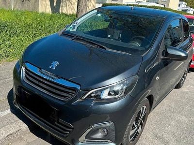 Usata Peugeot 108 Allure Top 69 CV (50 kW) 2016 Grigio Utilitaria