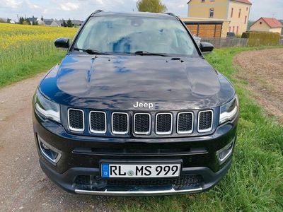 Gebraucht Jeep Compass Limited 170 PS (125 kW) 2018 Schwarz SUV