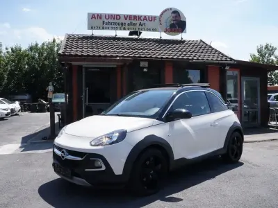 Gebraucht Opel Adam Rocks Rocks 87 PS (63 kW) 2017 Weiß Kleinwagen