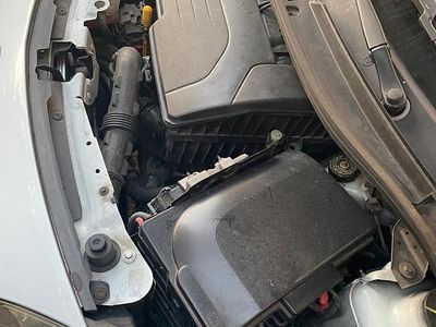 Gebraucht Renault Twingo 76 PS (55 kW) 2009 Weiß Kleinwagen