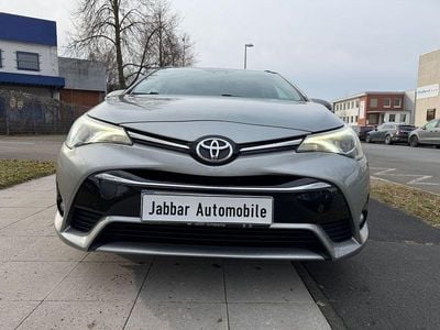 Gebraucht Toyota Avensis Business Edition 143 PS (105 kW) 2016 Grau Kombi