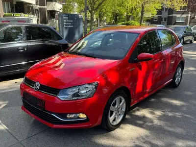 Usata VW Polo R-line 90 CV (66 kW) 2017 Rosso Utilitaria