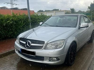 Mercedes C280