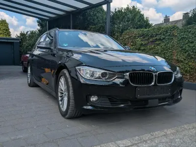Gebraucht BMW 330 Comfort Edition 258 PS (189 kW) 2014 Schwarz Kombi