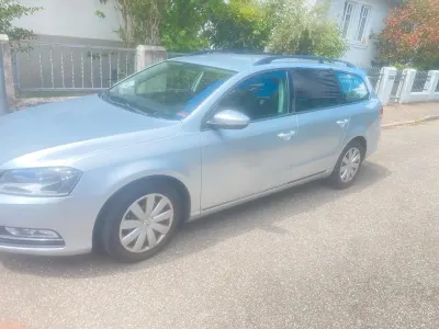 Gebraucht VW Passat 115 PS (84 kW) 2012 Silber Kombi