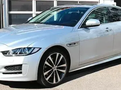Brugt Jaguar XE R-Sport 250 HK (183 kW) 2018 Sølv Sedan