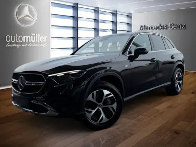 Gebraucht Mercedes GLC300 204 PS (150 kW) 2025 Schwarz SUV