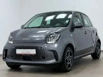 Używany Smart ForFour Electric Drive 60 kW (82 KM) 2020 Szary Sedan/Limuzyna